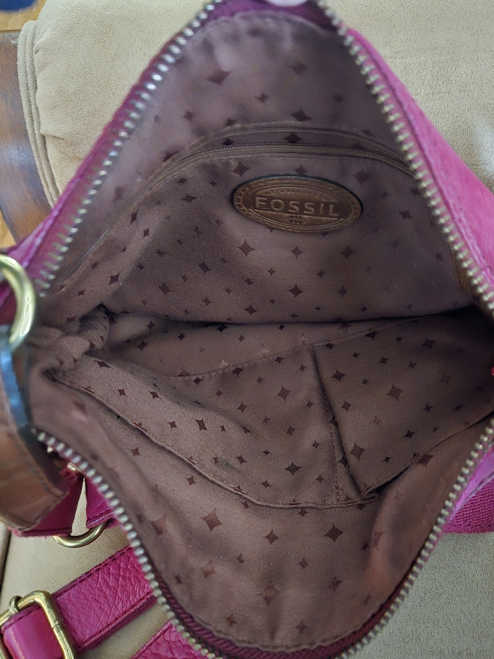 Fossil Women's Leather Crossbody Bag in Bright Fuchsia Pink with Brown Trim - Picture 2 of 5